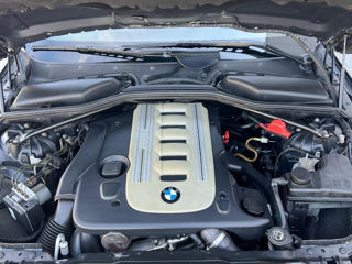 BMW 5 Series фото 5
