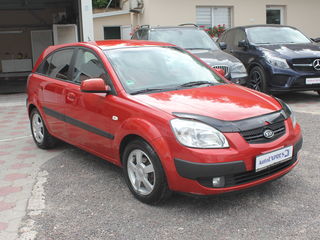 Kia Rio foto 2