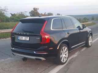 Volvo XC90 foto 10