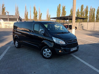 Ford Transit custom foto 3