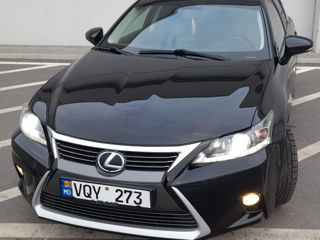 Lexus CT Series foto 2