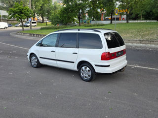 Volkswagen Sharan фото 7