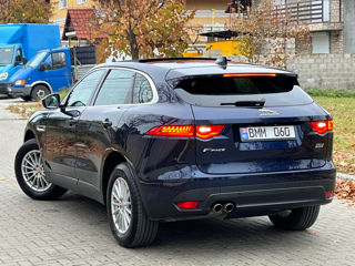 Jaguar F-PACE foto 6