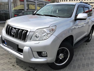 Toyota Land Cruiser Prado foto 3