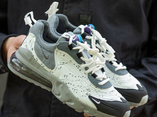 Nike Air Max 270 React Grey x Travis Scott foto 0