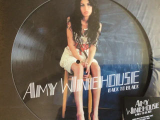 Amy Winehouse - Back To Black foto 1