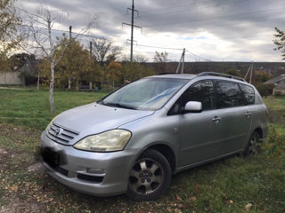 Toyota Avensis Verso