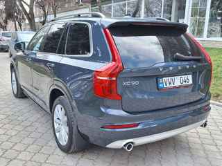 Volvo XC90 foto 4