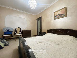 Apartament cu 3 camere, 120 m², Botanica, Chișinău foto 4