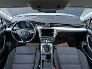 Volkswagen Passat foto 12