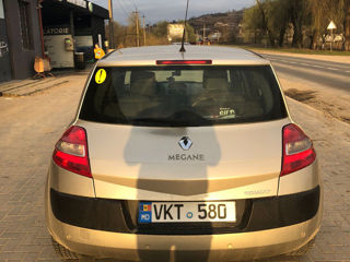 Renault Megane foto 3