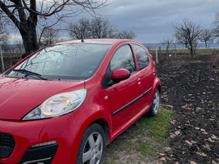 Peugeot 107 foto 5