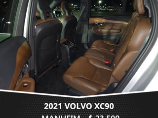 Volvo XC90 foto 8