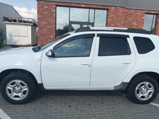 Dacia Duster foto 2