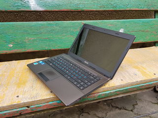 Asus i3/8GB/SSD/Garantie!!