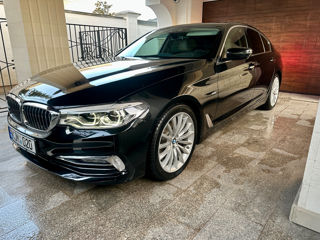 BMW 5 Series foto 3