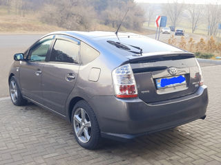 Toyota Prius foto 3