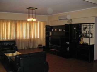 Spre chirie apartament cu 1 cameră Sector CENTRU Str. Petru Rareș !!!! foto 3