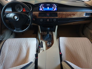 BMW 5 Series фото 8