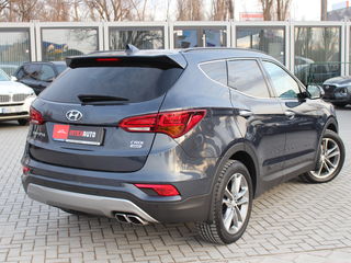 Hyundai Santa FE foto 4