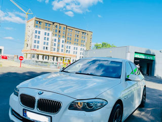 BMW 5 Series foto 2