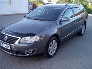 Volkswagen Passat foto 3