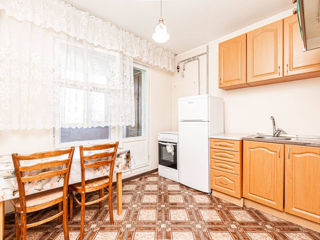 Apartament cu 2 camere, 55 m², Botanica, Chișinău foto 9