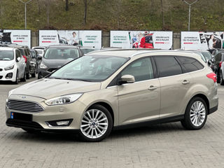 Ford Focus foto 3