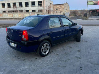 Dacia Logan foto 5