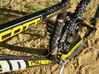 Scott Genius MC10 Carbon Двухподвес foto 4