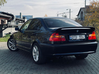 BMW 3 Series foto 4