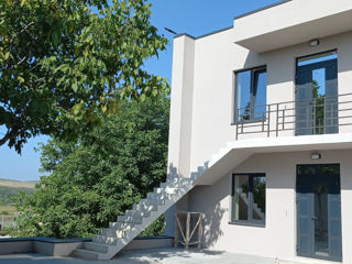 Apartament cu 3 camere, 120 m², Centru, Ialoveni