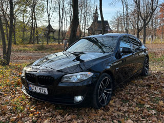 BMW 5 Series foto 6