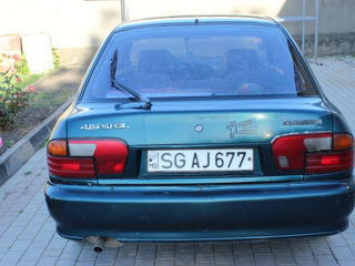 Mitsubishi Lancer foto 2