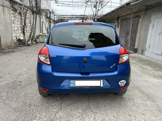 Renault Clio foto 4