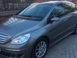 Mercedes B Class foto 3