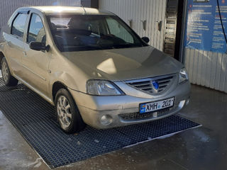 Dacia Logan foto 3