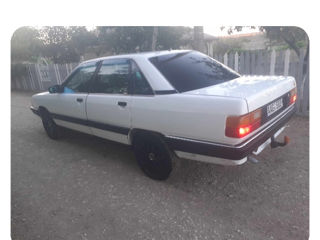 Audi 100 foto 5