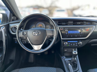 Toyota Auris foto 10