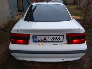 Opel Calibra foto 3