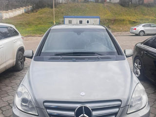 Mercedes B-Class