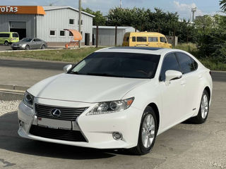 Lexus ES Series