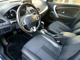 Renault Fluence foto 10