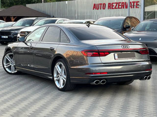 Audi S8 foto 3