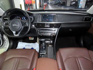 KIA K5 foto 9