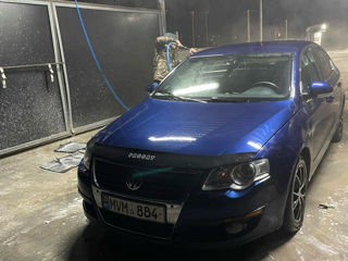 Volkswagen Passat foto 2