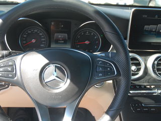 Mercedes GLC foto 9