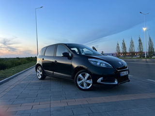 Renault Scenic foto 3