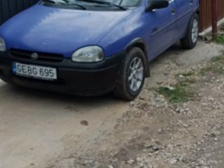 Opel Corsa foto 1