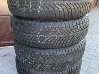 235/65/19 Michelin foto 1